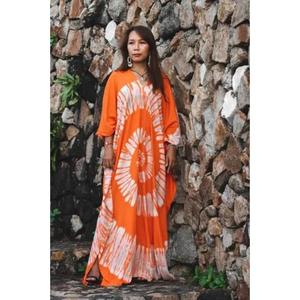 Hermoso Kaftán Casual Teñido a Mano, Holgado, Largo hasta el Suelo, Cintura Natural, Algodón Puro Hecho a Mano para Mujer, Estampado Floral a Bloque - Product Image 5