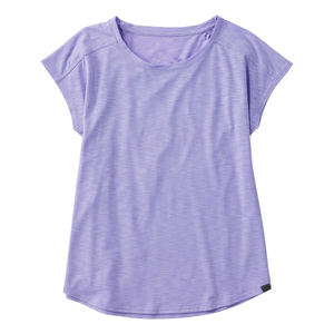 Womens minimal design T shirt clean <b>aesthetic</b> casual wear <b>top</b> for simple stylish everyday outfits - Product Image 1
