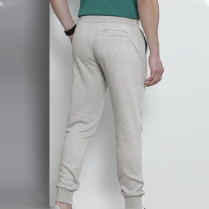 Pantalon de survêtement oversize pour homme, coupe ample et taille ajustable, idéal pour les tenues streetwear hip-hop - Product Image 3