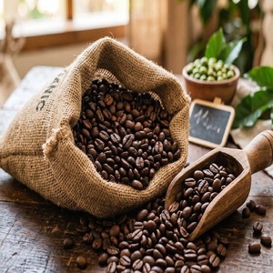 เมล็ดกาแฟอาราบิก้าดิบออร์แกนิคสดใหม่ ให้รสชาติเข้มข้นและกลิ่นหอมธรรมชาติ เหมาะสำหรับร้านกาแฟ ร้านอาหาร และใช้ในบ้าน - Product Image 1
