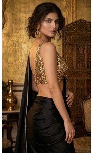 Sari KV Midnight Noir Satinado con Blusa Sin Coser - Product Image 5