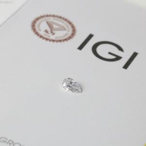 Pera certificada de 0.55 Ct E IF, ideal para artesanos de joyería de lujo - Product Image 4