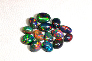 Uitstekende Ethiopische Zwarte Opaal Cabochon Edelsteen-Welo <span class=keywords><strong>Multi</strong></span> Vuur Zwarte Opaal Edelstenen-Spel Van Kleur Groot Formaat Natuursteen Kavel - Product Image 3