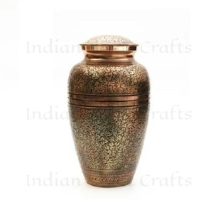 Brass Cremation Urn Engraved Ashes <b>Memorial</b> Urn Large Capacity Handmade Keepsake <b>Vase</b> for Remembrance - Product Image 4