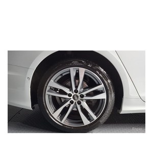 Audi A6 40 TDI Premium 2023 avec caméra de recul, sièges en cuir, conduite à gauche - 26 912 km, carburant diesel - Product Image 5