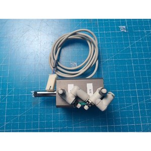 Cylindre pneumatique compact CKD FL288664 SSD-KLF-20-25, utilisé comme pièce détachée pour équipement semi-conducteur d'occasion - Product Image 5