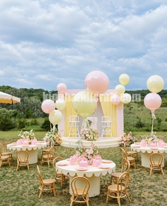 Chaises pour enfants en rotin faites à la main, style naturel moderne, pour la décoration de fêtes d'enfants, les boutiques et la location d'événements - Product Image 1