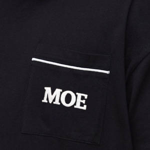 Camiseta de hombre de corte holgado con detalles de bolsillo, ribetes en contraste, de algodón, estilo urbano, ajuste relajado para producción OEM - Product Image 3