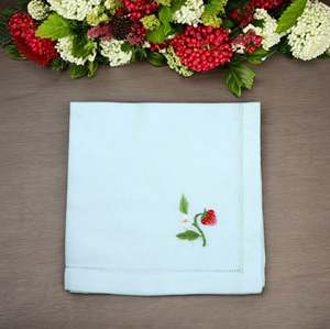 Serviettes en tissu personnalisées en gros, brodées fraise, serviettes de table en coton à ourlet festonné, cadeaux pour la maison, l'hôtel et les mariages - Product Image 3