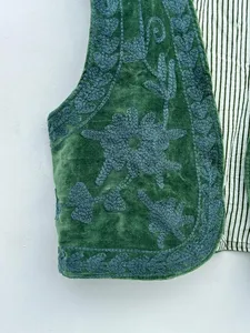 Gilet court sans manches en velours vert respirant avec broderie florale pour femme, style automne, motif blazer - Product Image 4