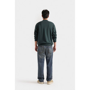 เสื้อสเวตเตอร์สีเขียวล้วนสำหรับผู้ชายเสื้อสวมหัวแบบลำลองผ้าฝ้ายเหมาะสำหรับใช้ในฤดูหนาวกำหนดโลโก้ได้ตามต้องการ - Product Image 4