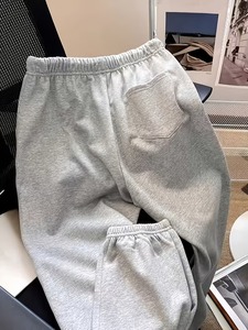 Pantalon de survêtement unisexe gris en coton, taille mi-haute, cordon de serrage, coupe ample, longueur intégrale, couleur unie, poches latérales, respirant, pour l'automne - Product Image 3