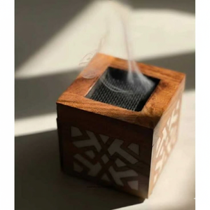 Quemador de Incienso Tradicional Árabe de Madera de Acacia Ecológico, Elegante, Hecho a Mano, Moderno, Religioso, para Ramadán, Eid, Festivo, Superventas - Product Image 1