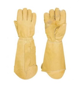 Un guante especial con una pulsera extra larga Guantes largos cálidos de látex para conducir - Product Image 3