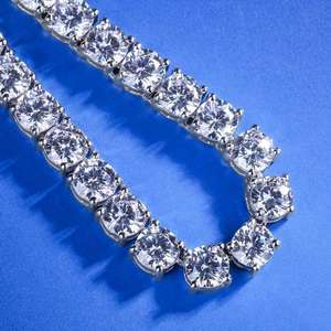 Collier chaîne tennis en or blanc - Product Image 1