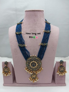 Parure de mariée ethnique traditionnelle sud-indienne en laiton de haute qualité, motif floral en zircon, plaqué or rose, certifiée par un tiers, pour les fêtes - Product Image 2