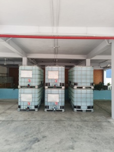 BlueOne Vietnam Urea 40% Urea 60% Agua Desionizada Blanca Pura Flex AUS 40 Tipo IBC 1000 Litros Alta Calidad - Product Image 5