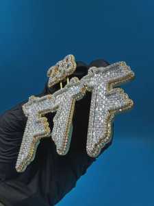 จี้เพชรโมซานไนต์แบบ Iced Out สองสี เงินแท้ 925 ชุบทอง 18k จี้ตัวอักษรแบบฮิปฮอปสั่งทำพิเศษสำหรับแร็ปเปอร์ - Product Image 4
