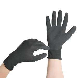 Gants en nitrile haute dextérité avec doigts flexibles, confort léger et adhérence fiable de la paume pour les activités de manutention détaillées - Product Image 3