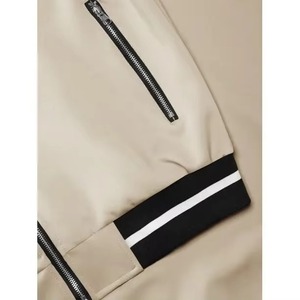 Veste universitaire unisexe de haute qualité, élégante, avec broderie OEME, fabriquée en mélange de polyester et de coton. - Product Image 2