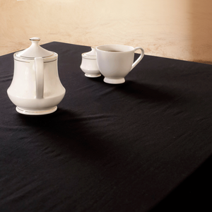 Nappe de table en coton noir de luxe, faite à la main, motif floral indien, pour la décoration de la maison, les cafés et les restaurants - Product Image 6