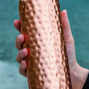 Vaisselle artisanale en corne, style animal, texture martelée, écologique, qualité alimentaire, sans BPA, compatible lave-vaisselle, articles d'art et de collection - Product Image 1