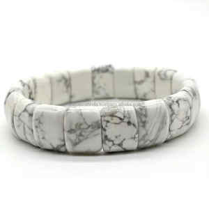 Pulseras de resina de lujo con incrustaciones brillantes | Brazaletes de moda duraderos, ligeros y elegantes para venta al por mayor - Product Image 2