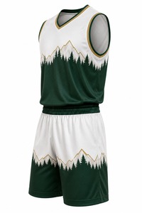 Ensemble de maillots de basket personnalisés sublimés, col en V, manches courtes, vert et blanc, anti-humidité, séchage rapide, taille élastique, 100% - Product Image 4