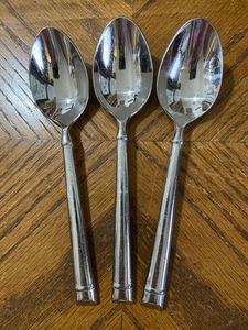 Elegant Silver Mirror Finished Spoon Set Stylish Flatware Ideal For Dining <b>Table</b> Home <b>Kitchen</b> Restaurant Wedding Catering Use - Product Image 6