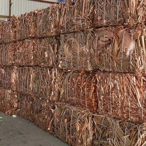 Déchets de fil de cuivre en gros pour le recyclage et le traitement des métaux, avec une qualité constante et une teneur en cuivre élevée - Product Image 1