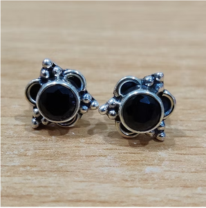 925 Sterling <b>Silver</b> Black Onyx <b>Stud</b> Earrings 2.5 Grams Floral Design <b>Small</b> Size Minimalist Jewelry Wedding Party Gift - Product Image 2