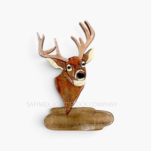 Plaques murales rondes en bois artisanales avec motif de fauve/cerf sculpté en intarsia, écologiques, provenant de Ho Chi Minh City - Product Image 6