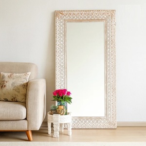 Miroir pleine longueur arqué de luxe pour la décoration de chambre à coucher, bordure élégante faite à la main avec un style intemporel inspiré des palais - Product Image 5