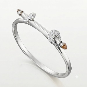 กำไลข้อมือทองคำแท้ 14K 18K ประดับเพชรแล็บ 0.56 กะรัต ดีไซน์สถาปนิกทรงกรงเล็บ ประดับเพชรแบบพาเว่ กำไลข้อมือทองคำรูปทรงประติมากรรม - Product Image 3