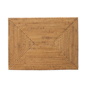 Set de table rond en rotin tressé avec coquillages de cauris, dessous de verre bohème en coquillages, assiettes de présentation tropicales pour décoration de mariage sur la plage - Product Image 1