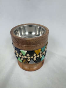 Candelabro de Cera con Base Redonda de Madera y Piedras de Resina, Estilo Religioso, Decoración Navideña para el Hogar, Disponible al por Mayor - Product Image 2