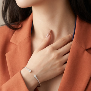 Hong Kong Supplier Personalize Top Quality Platinum White Gold Real Diamond Baguette <b>Bangle</b> <b>Bracelet</b> for Women - Product Image 3