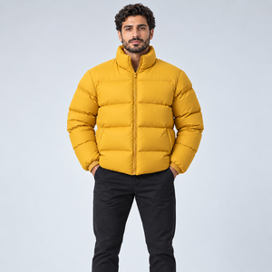Abrigos acolchados para hombre diseñados con relleno ligero, materiales duraderos y estilo versátil para minoristas y comercios de ropa. - Product Image 5