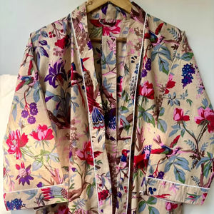 Bata Kimono de Algodón Suave y Transpirable con Estampado de Dibujos Animados Naaz Textile para Mujer, Camisón de Verano Hecho a Mano ODM con Cuello en V y Cintura Elástica - Product Image 1