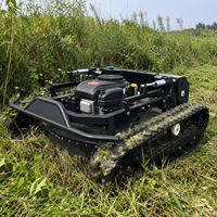 Tondeuse à pente télécommandée 900 mm avec moteur à essence et capacité de montée de 70 degrés pour pentes raides et terrains accidentés