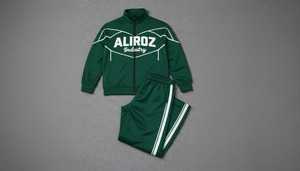 Ensemble de survêtement respirant en nylon/polyester, confortable, pour l'entraînement sportif, deux pièces, en vente - Product Image 4