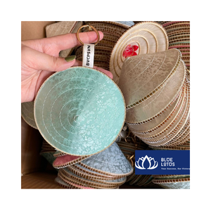 พวงกุญแจหมวกทรงกรวยขนาดเล็กทำมือจากเวียดนาม ของที่ระลึกไม้ไผ่ธรรมชาติ ของขวัญ ขายส่ง รับผลิตแบบ OEM 8 - Product Image 6