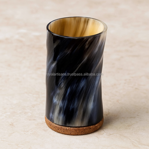 Verre en corne de buffle fait main de luxe avec couvercle en bambou, poli naturellement, pour cocktails, bière, vin, whisky - Product Image 5