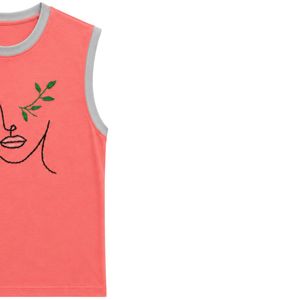 Débardeur sans manches en coton pour homme, motif brodé minimaliste, coloris corail et gris, style streetwear décontracté pour l'été - Product Image 3