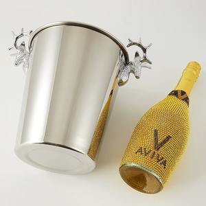 Stylish addition of metallic ice bucket to any <b>table</b> or countertop Anti-slip base ensures stable placement - Product Image 4