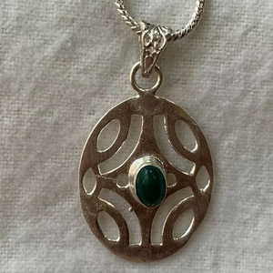 German <b>Silver</b> Gemstone Necklace Women Style Top Quality Best Price Handmade Jewelry Vintage Style Oval Shape Green Onex - Product Image 3