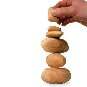 Jeu de pierres d'équilibre carrées en bois pour enfants, fait main, écologique, jouet éducatif pour l'inauguration de maison et les anniversaires - Product Image 1