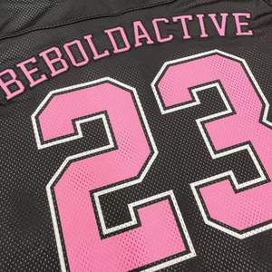 T-shirt pour homme en polyester rétro avec impression par sublimation, maillot de football américain personnalisé en mesh - Product Image 3