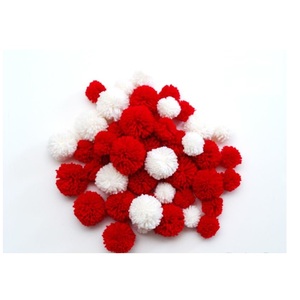 Pompons colorés en acrylique et en coton, utilisés pour décorer les robes et les vêtements pour bébés. Achetez directement auprès du fournisseur au prix de gros. - Product Image 1
