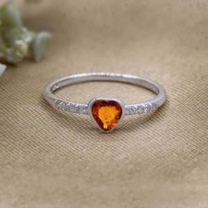 Anillo de Plata de Ley 925 con Zafiro Naranja Natural en Forma de Corazón y Diamantes, Joyería Fina, Memoria Jewels, Venta al Por Mayor - Product Image 4